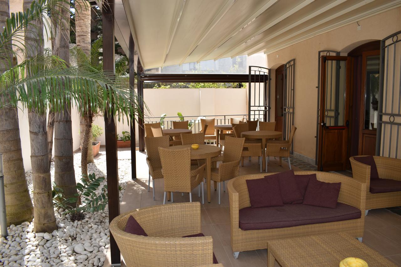 Il Portico 3* Favignana